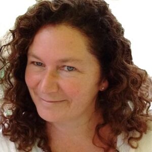 Diane Gutiw headshot